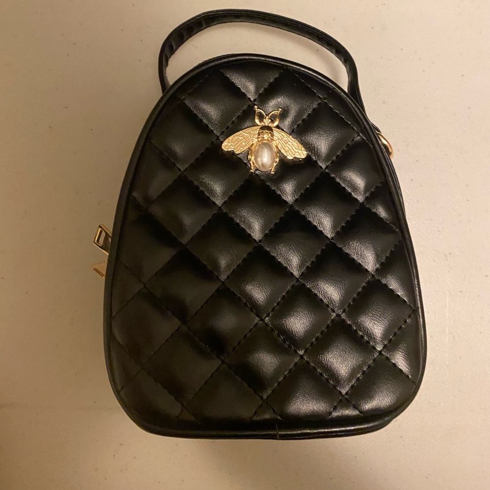 Bee mini purse black
